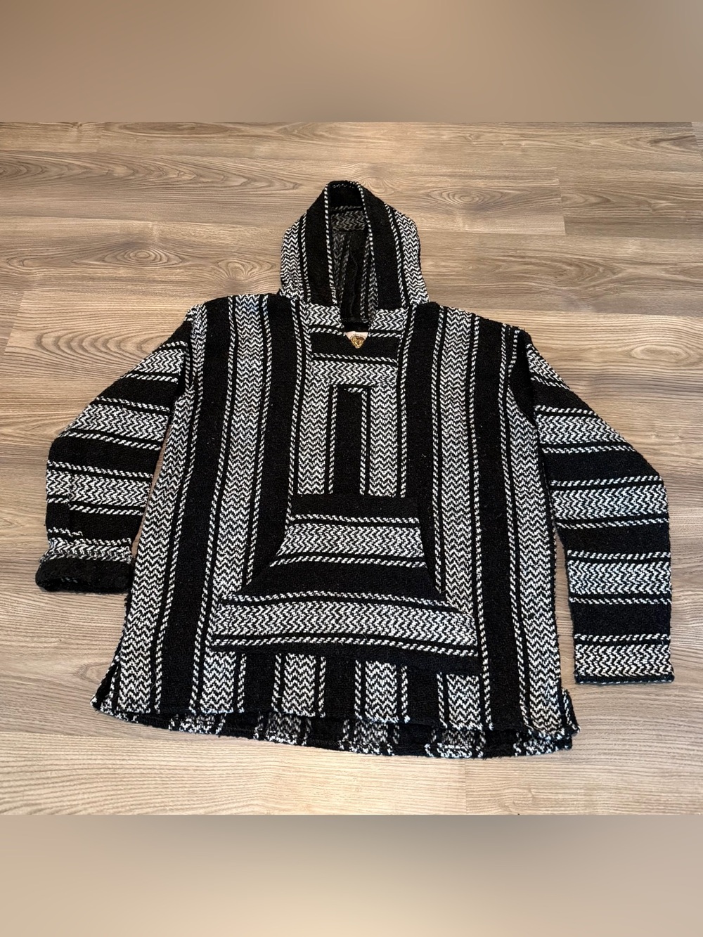 Earth Ragz Baja Joe Mexican Hoodie Pullover Mens size Large Hippie Boho